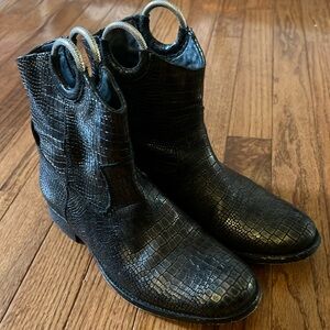 Black Frye Booties